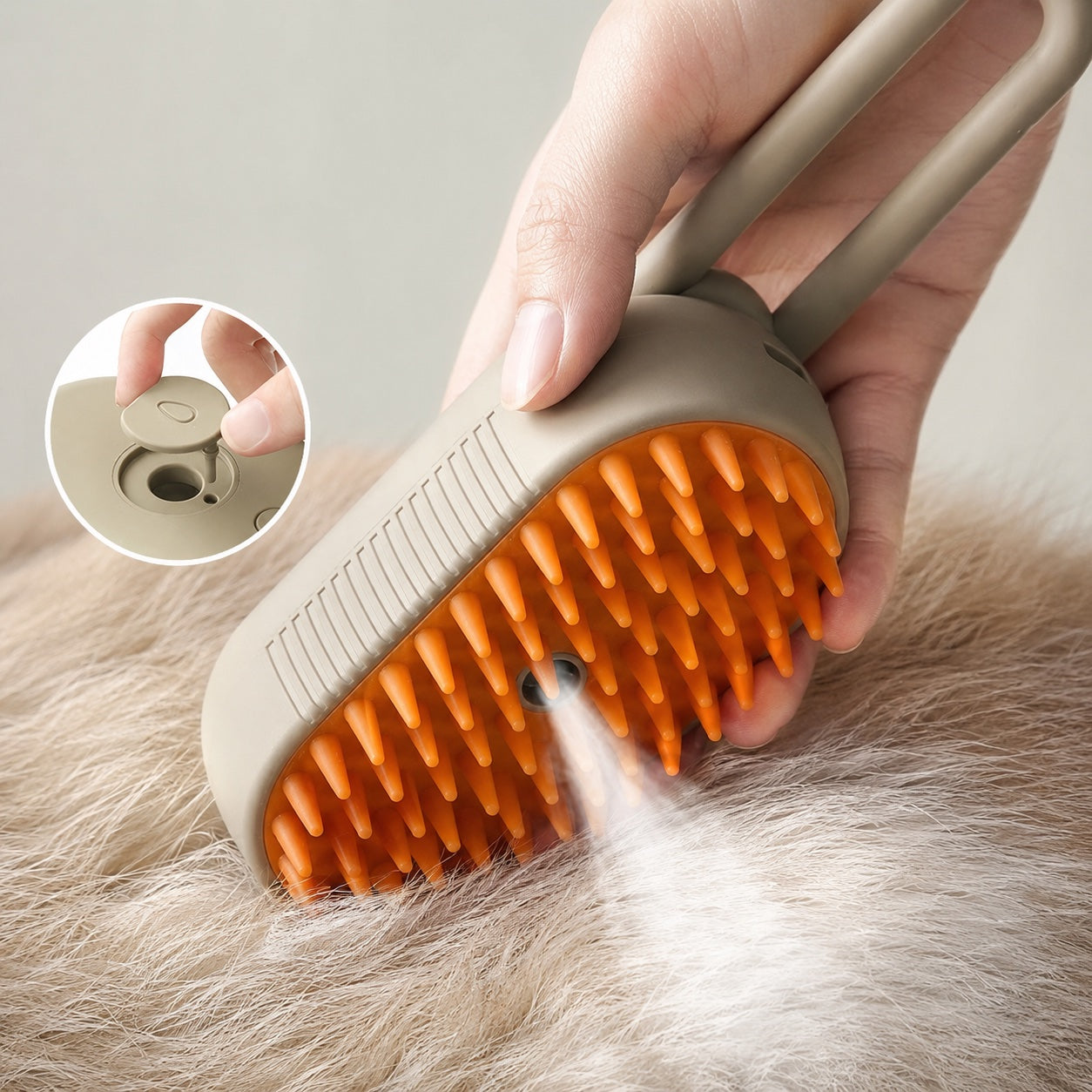 La brosse Caneko en action : la micro-brume se diffuse sur le pelage